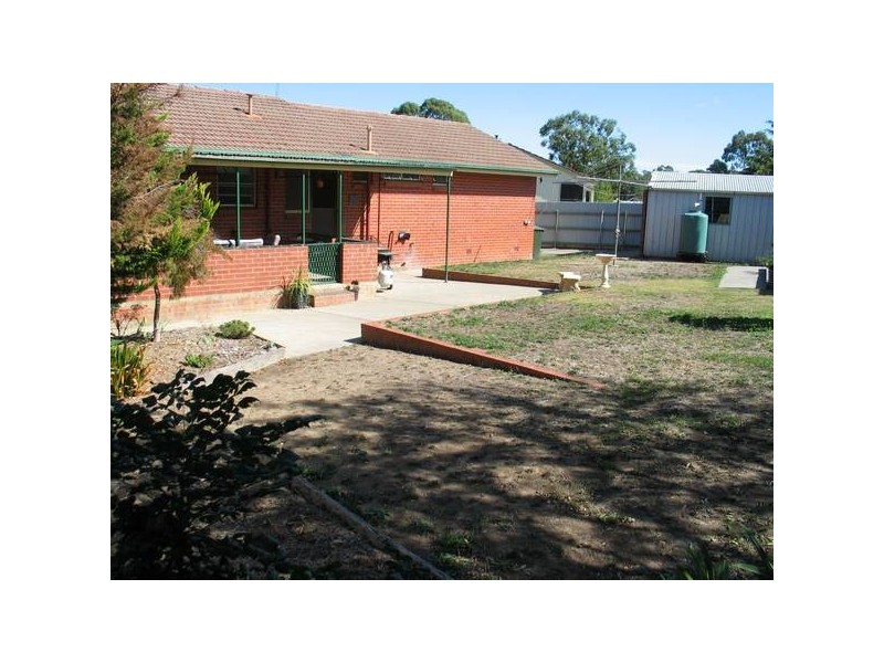 5 Vickers Court, Kennington VIC 3550