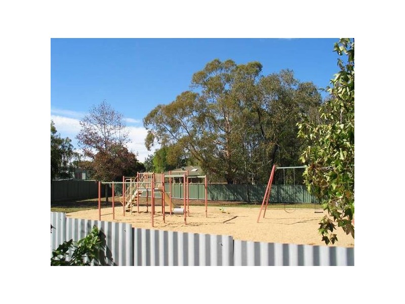 5 Vickers Court, Kennington VIC 3550