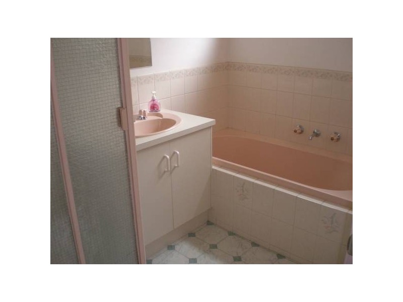 198 McKenzie Street, Golden Square VIC 3555