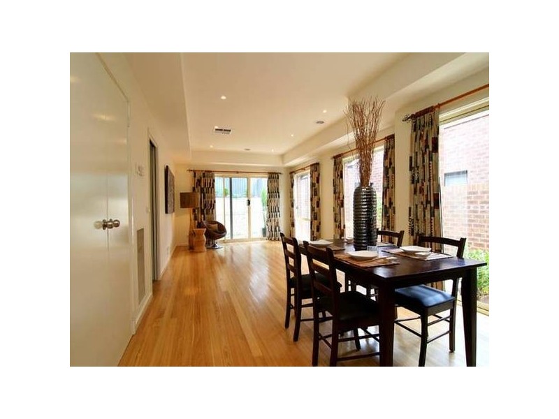 6C Amer Street, Quarry Hill VIC 3550