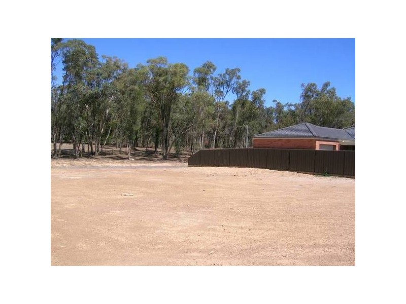 52 norelle crescent, Golden Square VIC 3555