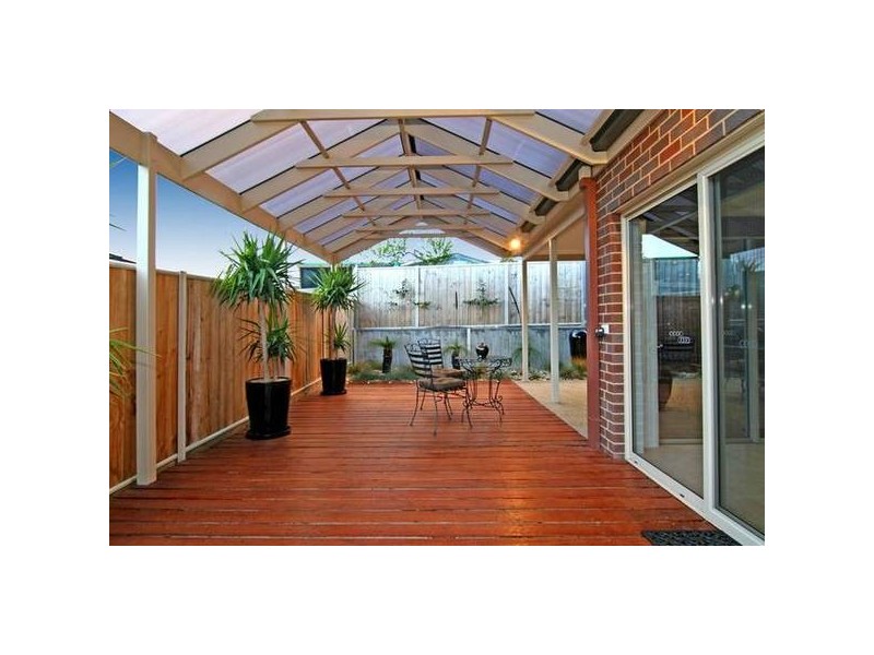 9 Harley Terrace, Strathdale VIC 3550
