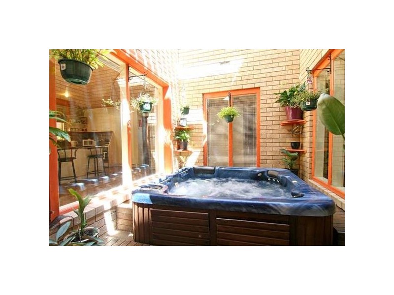 22 Homebush Drive, Junortoun VIC 3551