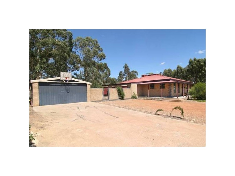 22 Homebush Drive, Junortoun VIC 3551