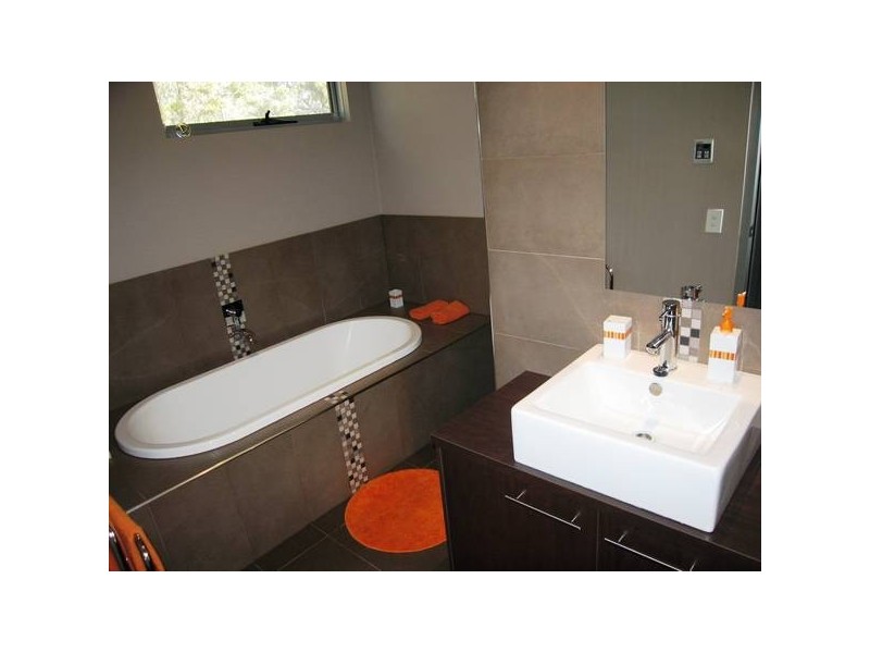 37a Harpin Street, Strathdale VIC 3550