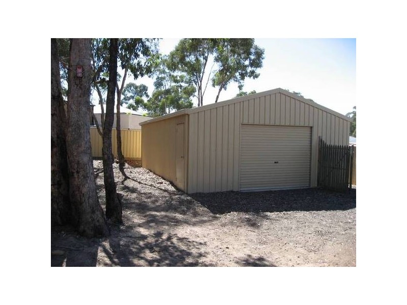 6 Kawana Drive, Maiden Gully VIC 3551