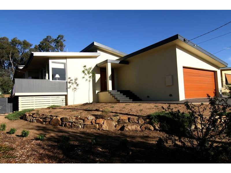 42 Glencoe Street, Kennington VIC 3550