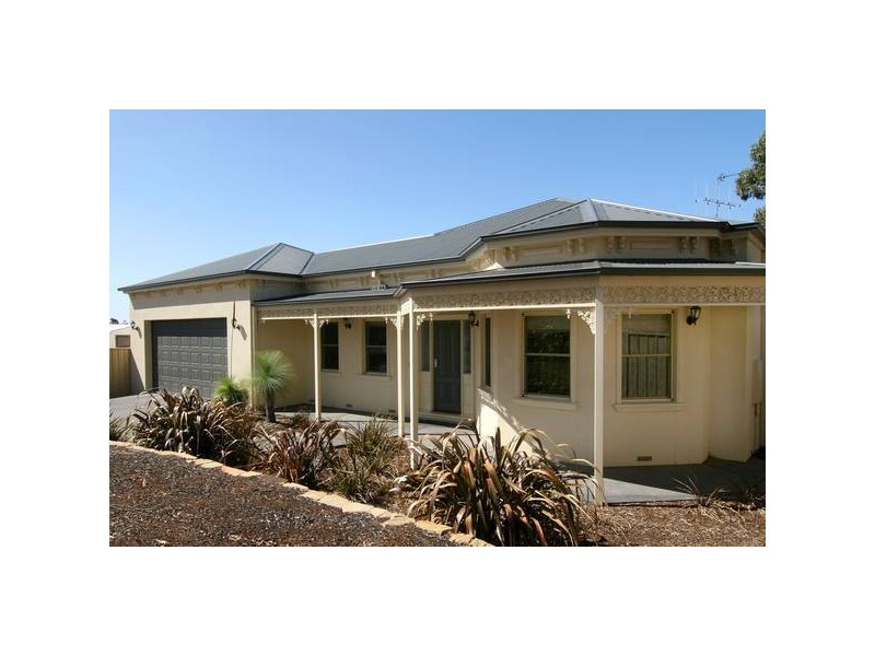 51 Keogh Drive, Spring Gully VIC 3550