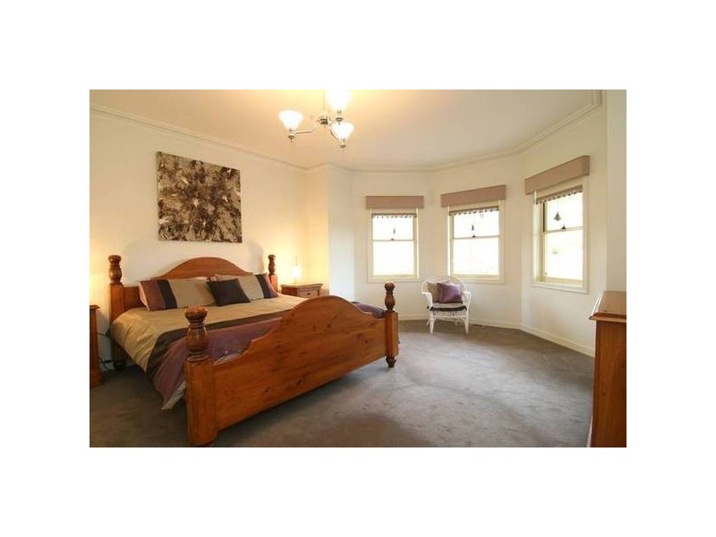 51 Keogh Drive, Spring Gully VIC 3550