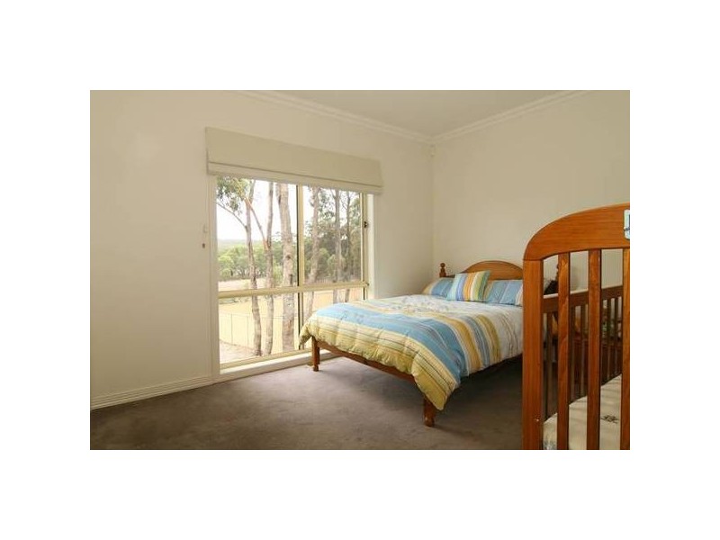 51 Keogh Drive, Spring Gully VIC 3550