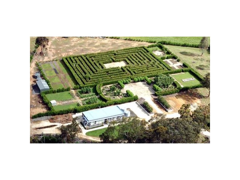 5 Pentlands Road, Mandurang VIC 3551