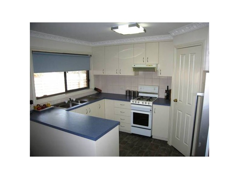 23 Benjamin Court, Flora Hill VIC 3550