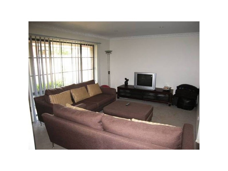 23 Benjamin Court, Flora Hill VIC 3550