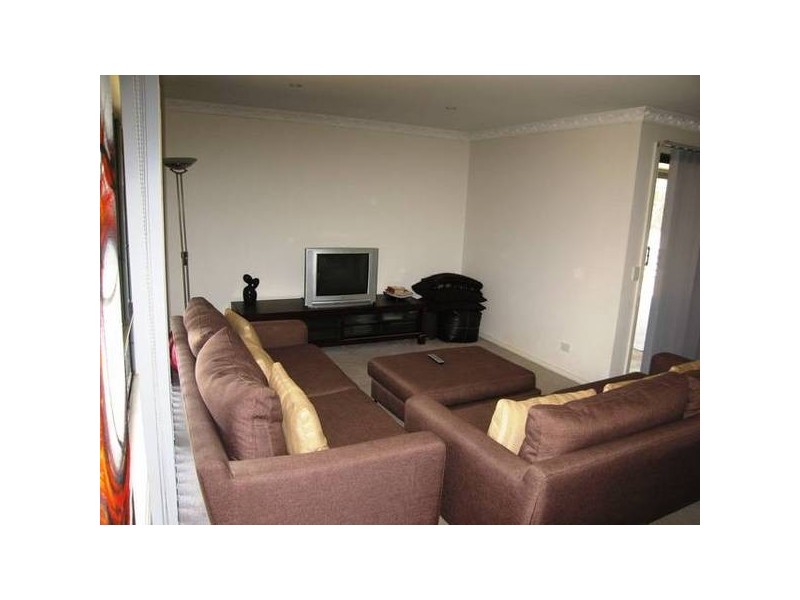 23 Benjamin Court, Flora Hill VIC 3550