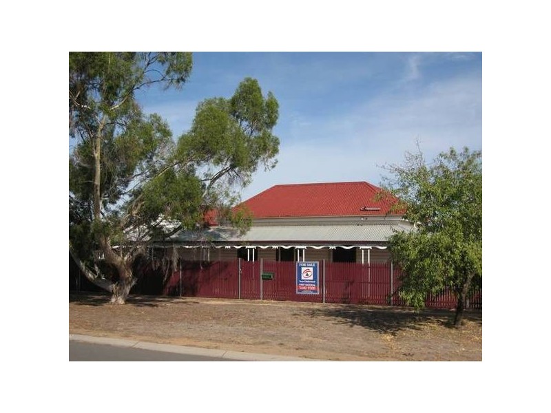 33 Raglan Street, White Hills VIC 3550