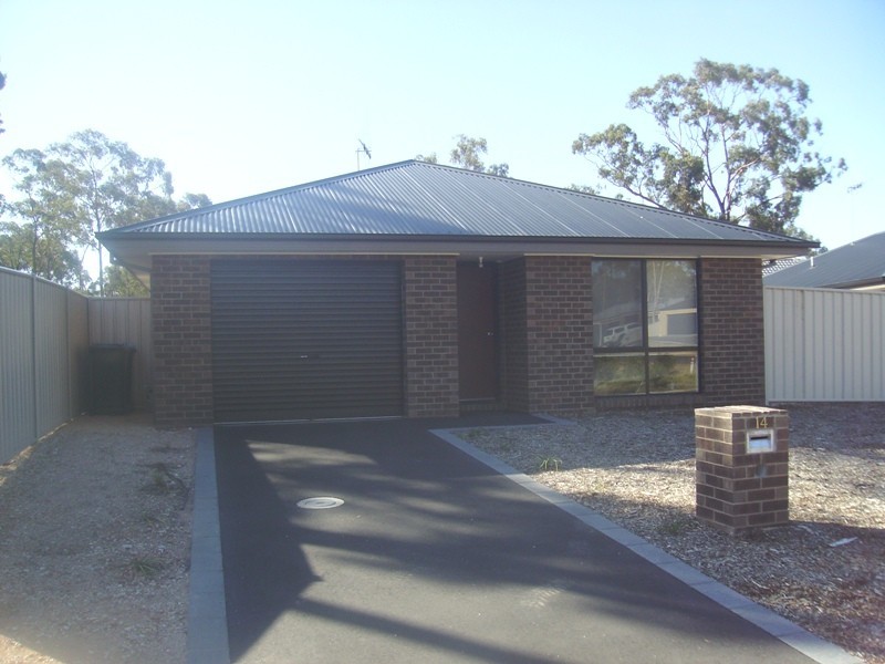 14 Sheard Street, California Gully VIC 3556