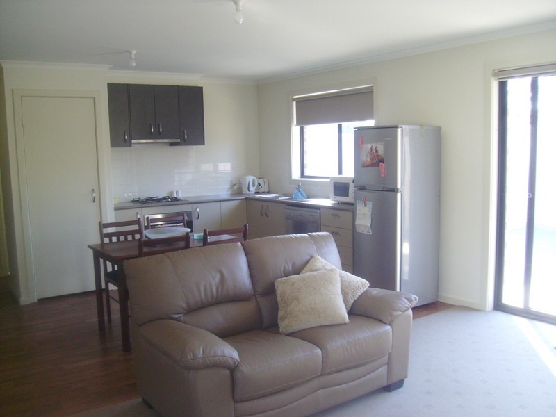 14 Sheard Street, California Gully VIC 3556