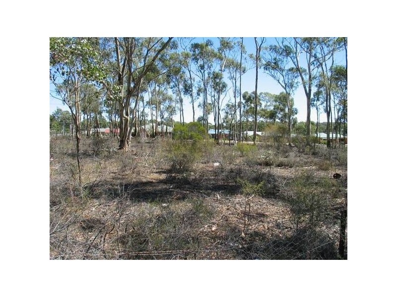 1 Howard Street & Symbester Crescent, Eaglehawk VIC 3556