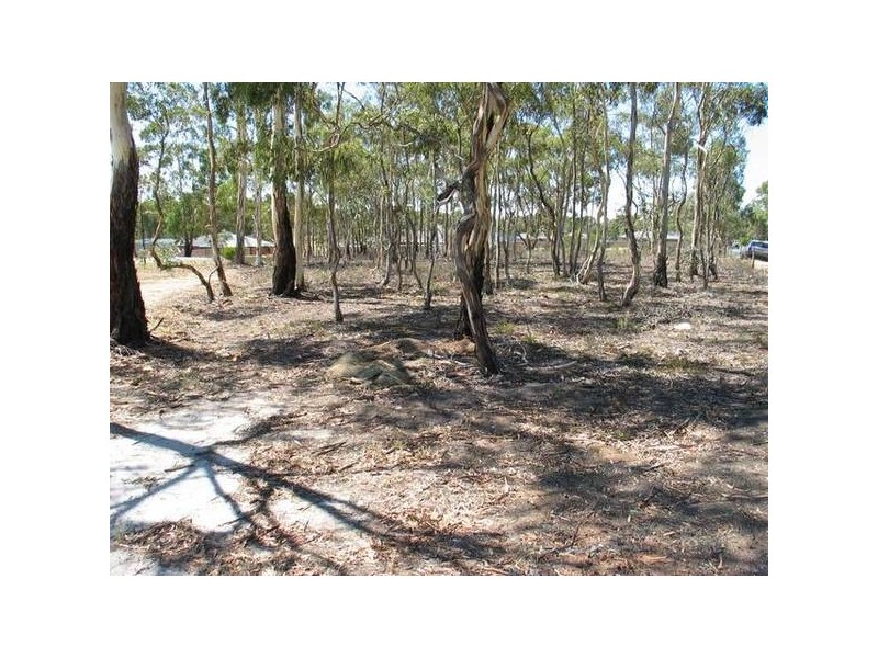 1 Howard Street & Symbester Crescent, Eaglehawk VIC 3556