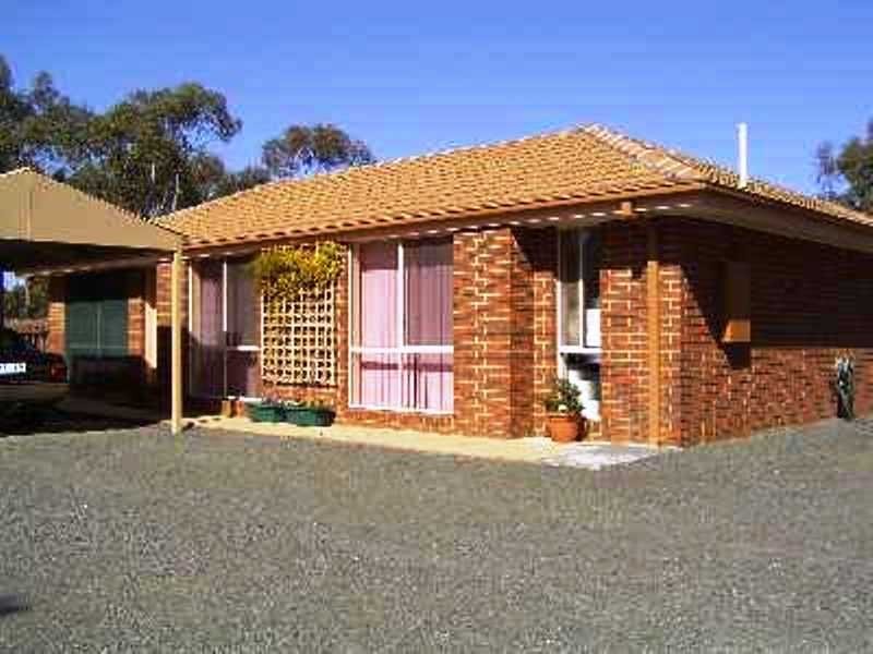 92 East Road, Huntly VIC 3551