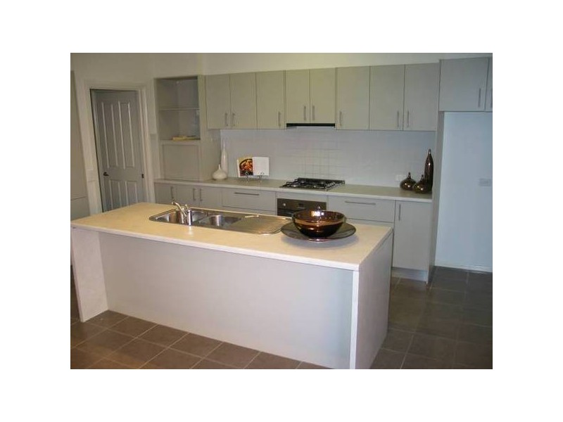 1 Wisteria Court, Flora Hill VIC 3550