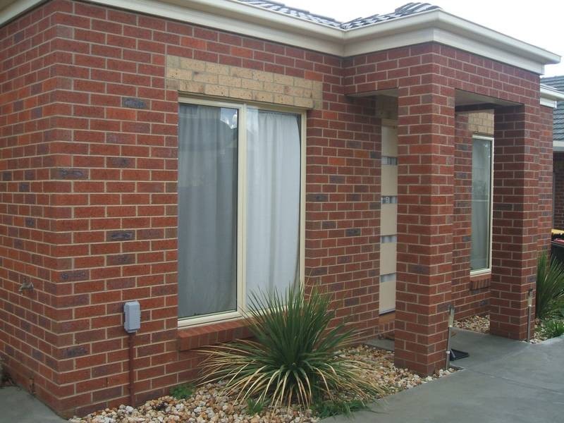 1/50 Raglan Street, White Hills VIC 3550