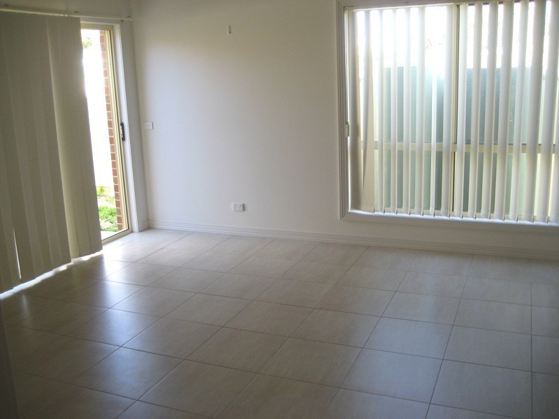 1/50 Raglan Street, White Hills VIC 3550