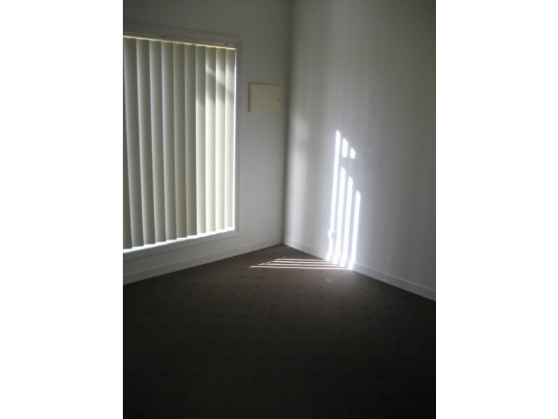 1/50 Raglan Street, White Hills VIC 3550