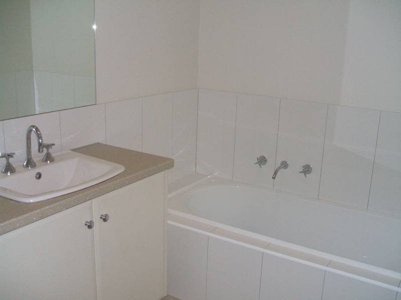 1/50 Raglan Street, White Hills VIC 3550