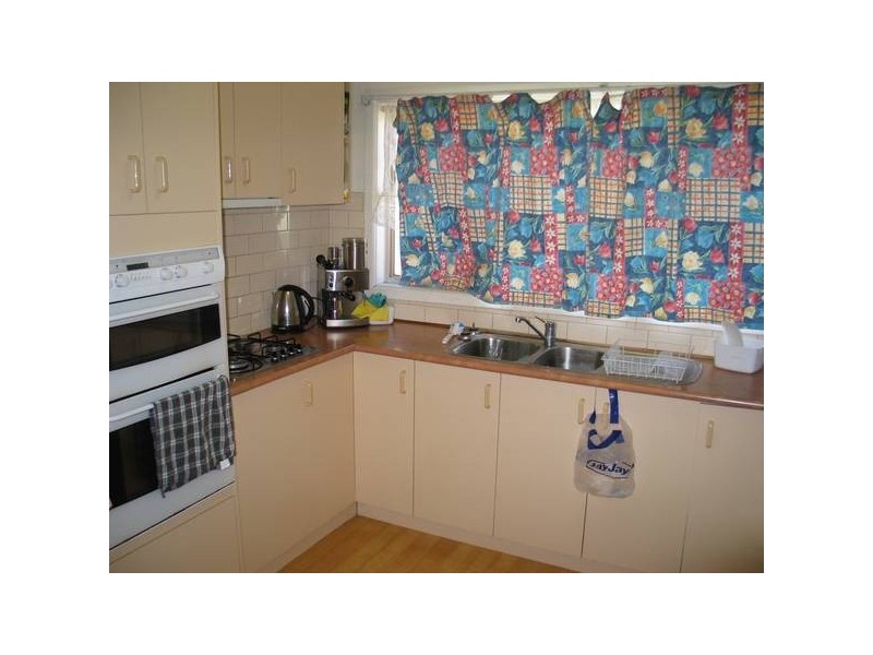 33 Keck Street, Flora Hill VIC 3550