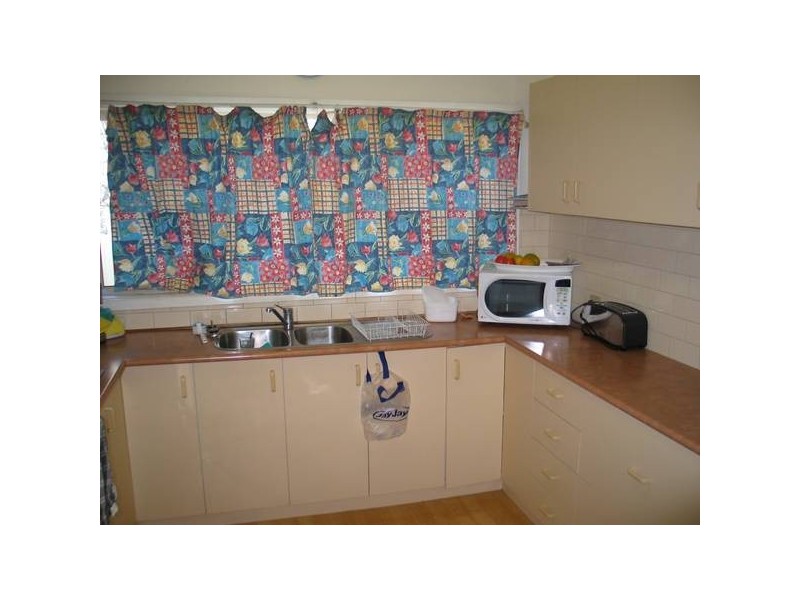 33 Keck Street, Flora Hill VIC 3550