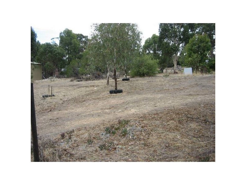 2 Pioneer Drive, Maiden Gully VIC 3551