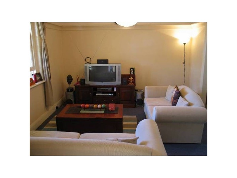 37 Hamlet Street, Quarry Hill VIC 3550