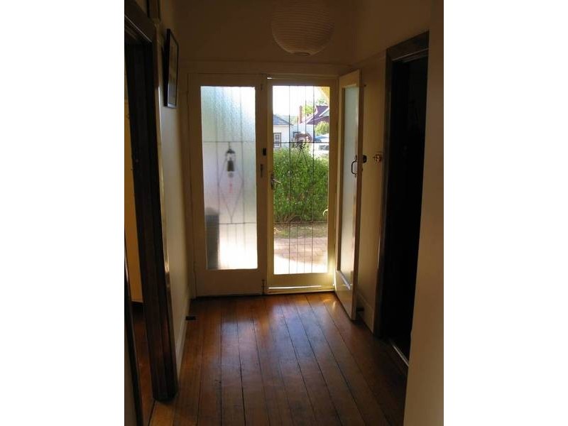 37 Hamlet Street, Quarry Hill VIC 3550