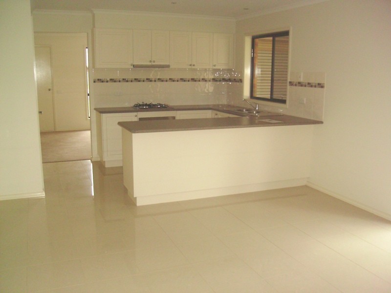 6 Ham Street, Kangaroo Flat VIC 3555