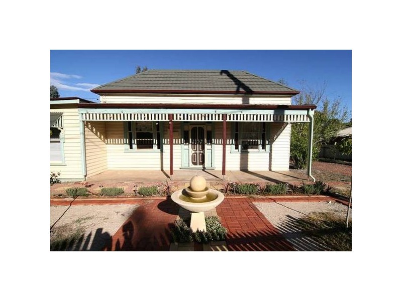 67 MacKenzie Street West, Golden Square VIC 3555