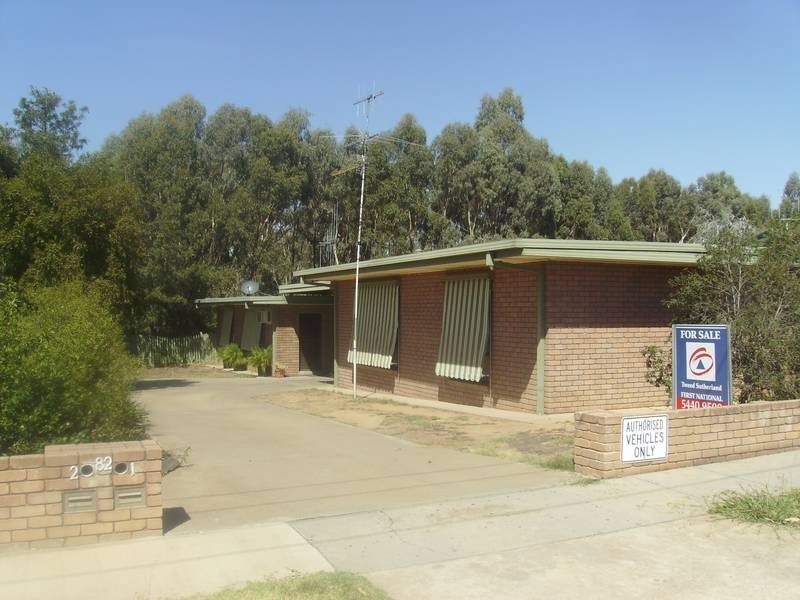 1 & 2/82 Gill Avenue, Eaglehawk VIC 3556