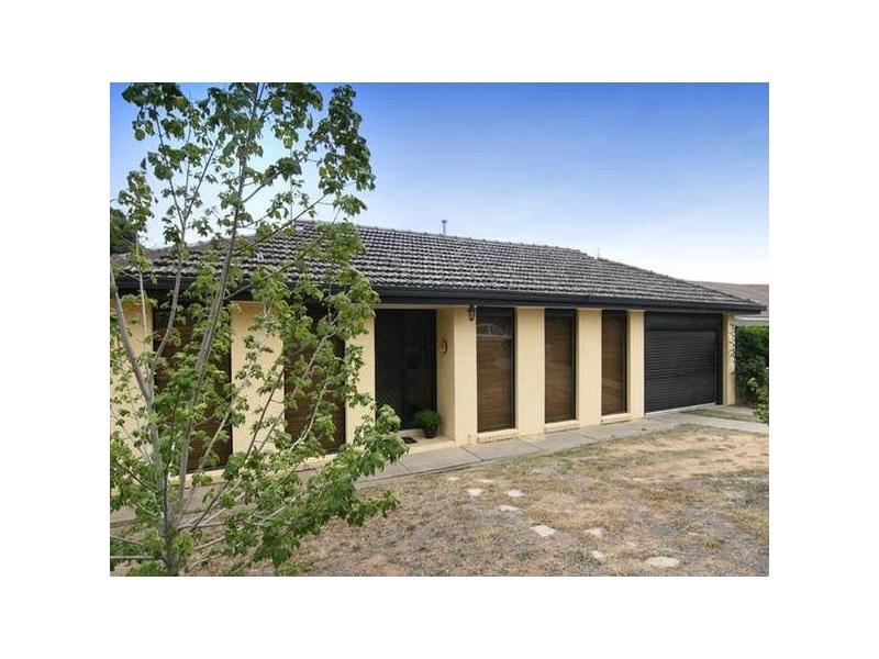 14 Albert Street, Strathdale VIC 3550