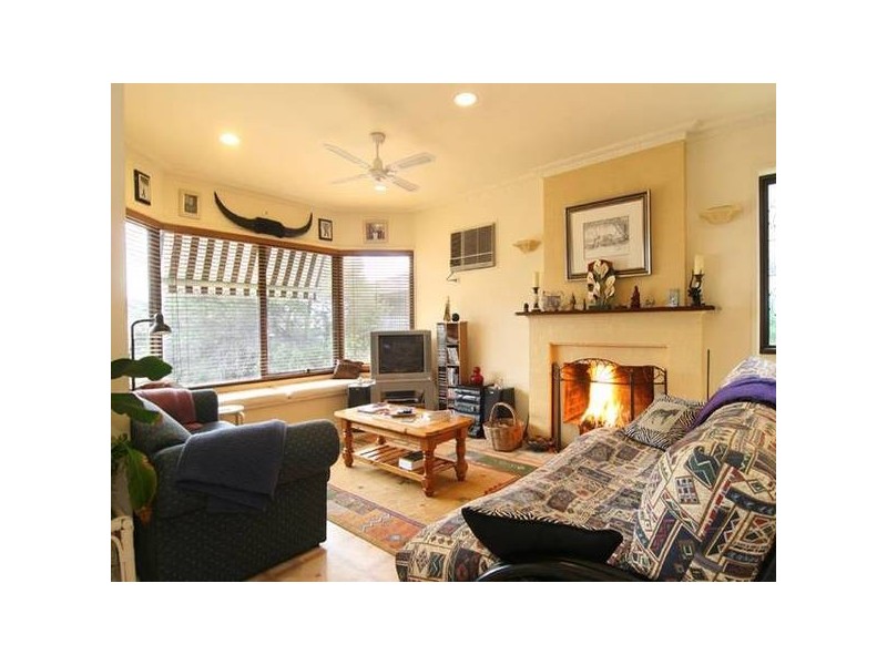 14 Albert Street, Strathdale VIC 3550