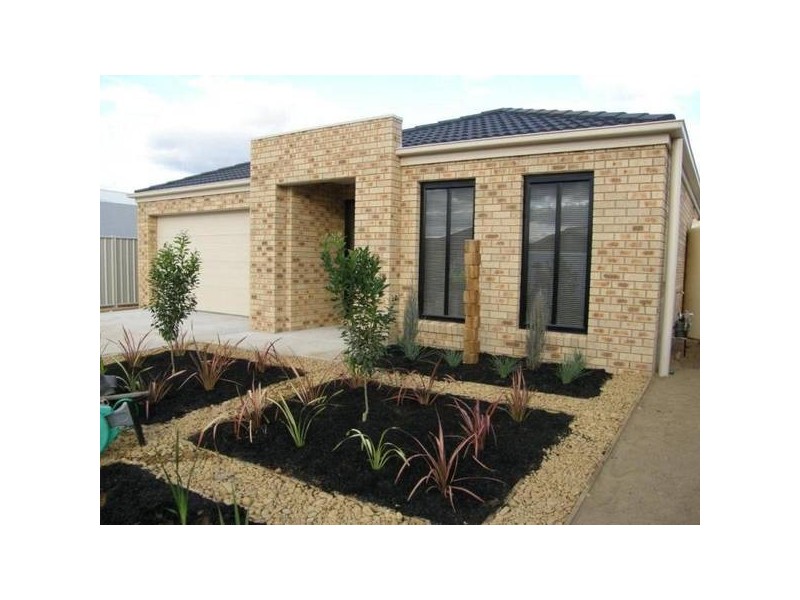 15 Alkoomi Court, Epsom VIC 3551