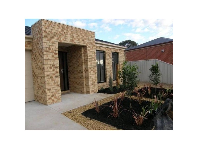 15 Alkoomi Court, Epsom VIC 3551
