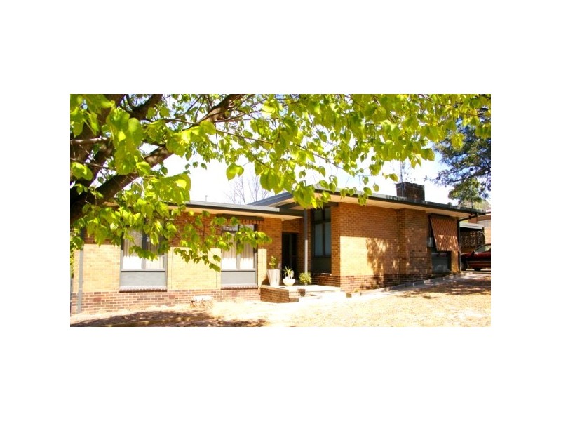 5 Park Street, Strathdale VIC 3550