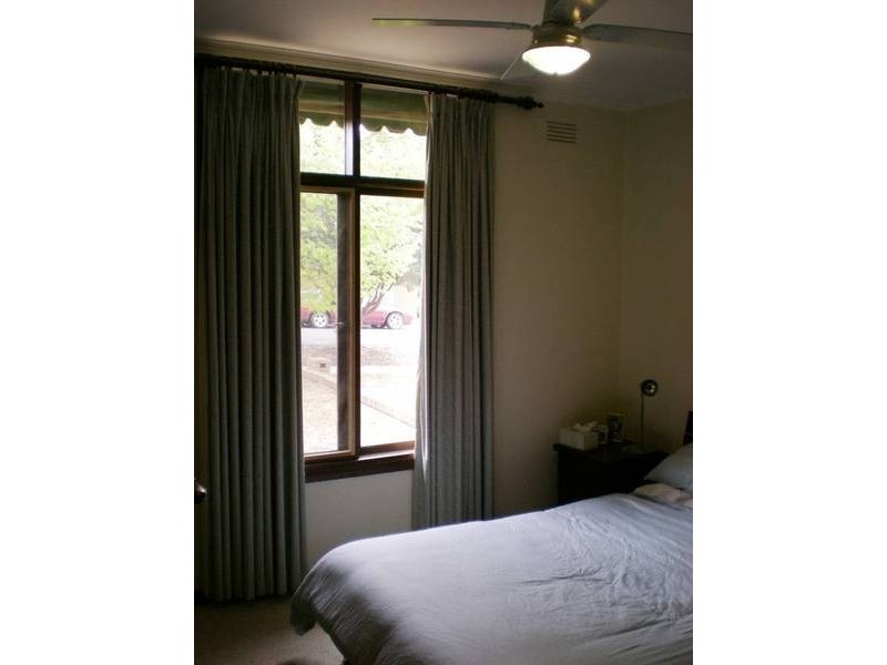 5 Park Street, Strathdale VIC 3550