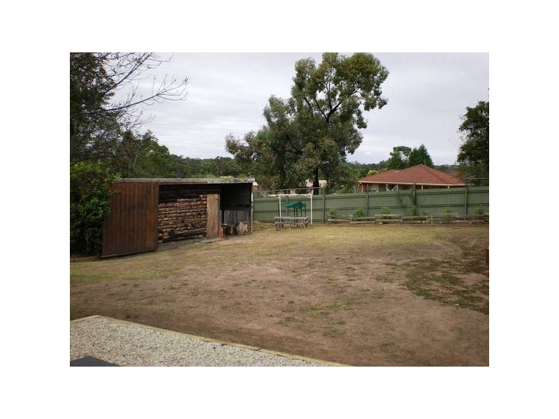 5 Park Street, Strathdale VIC 3550