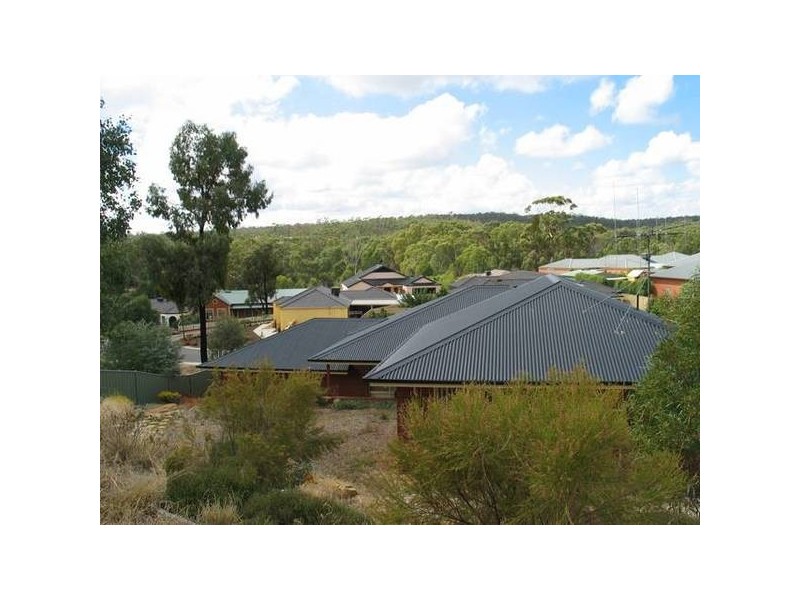 40 Keogh Drive, Spring Gully VIC 3550