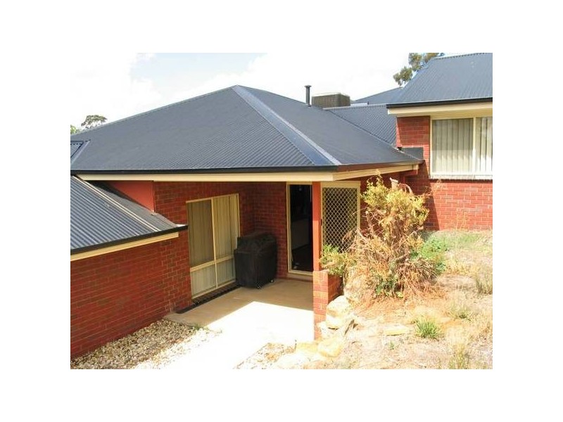 40 Keogh Drive, Spring Gully VIC 3550