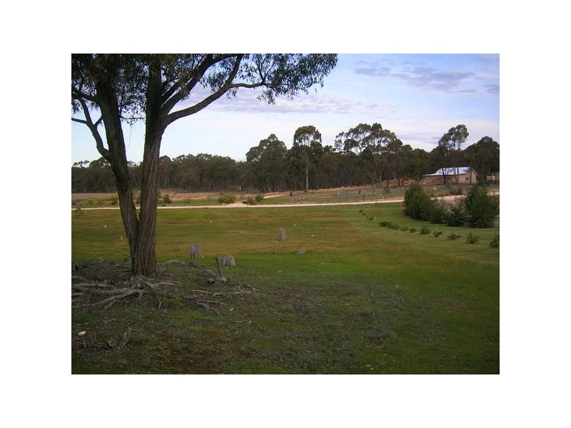 4 Reyn Road, Myrtle Creek VIC 3444