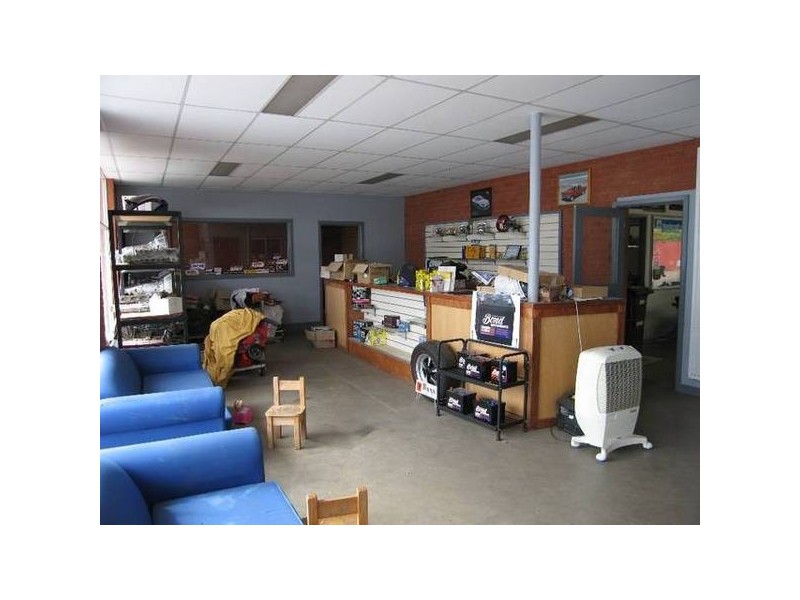 7 Woods Street, Long Gully VIC 3550