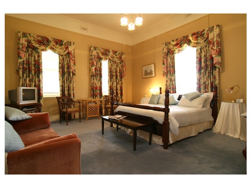 484 Napier Street, Bendigo VIC 3550