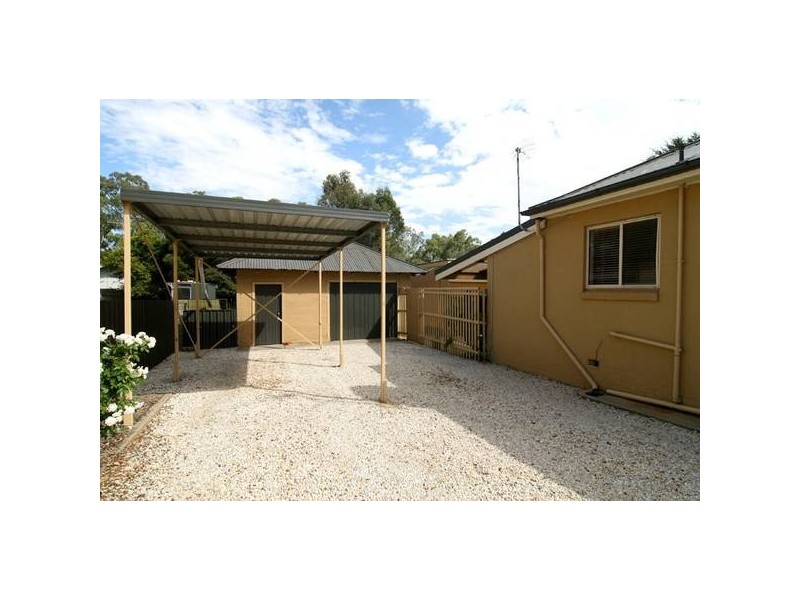 352 High Street, Kangaroo Flat VIC 3555